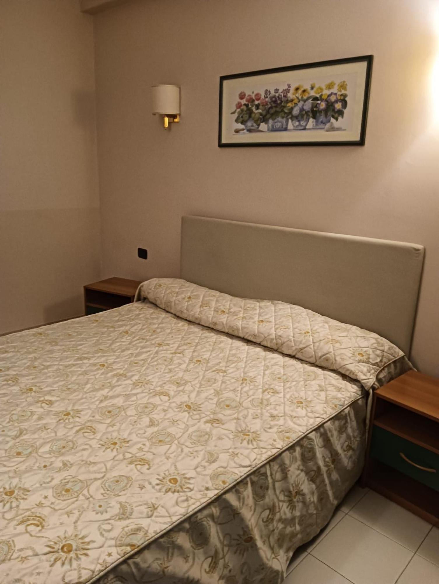 Luxury Rooms Corso Roma Exterior foto
